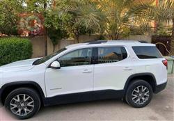 GMC Acadia